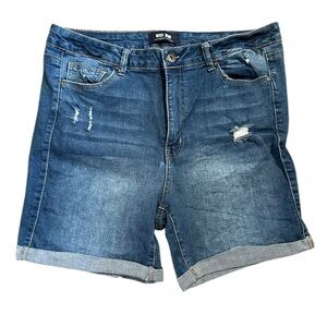 WAX JEAN stretch cuffed denim shorts size 3X